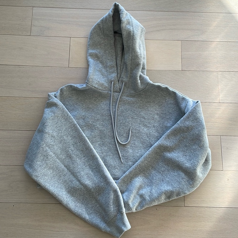 Alo cropped hooded sweatshirt